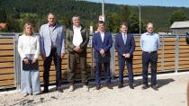 Medvedovarni smetnjaki v štirih občinah zmanjšujejo možnost konfliktov z rjavim medvedom