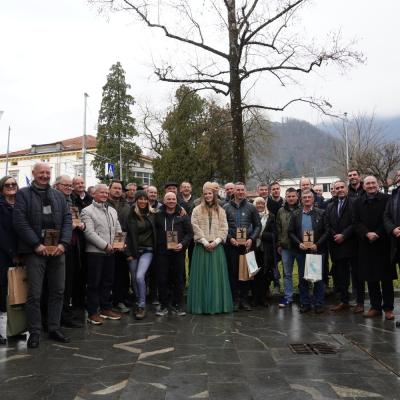 Najbolj skrbni lastniki gozda 2025 skupaj z gosti