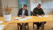 Podpisali pogodbo za nov gozdarski informacijski sistem