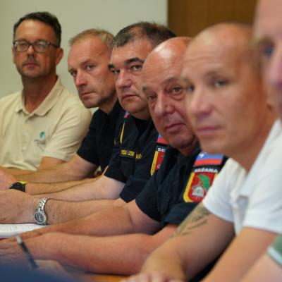 Sestanek po požaru v Brestovici na Območni enoti ZGS Sežana