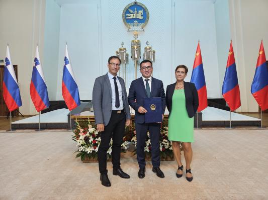 Strengthening forestry cooperation with Mongolia and involvement in the "Changing the Image of Forestry in Mongolia" project.
