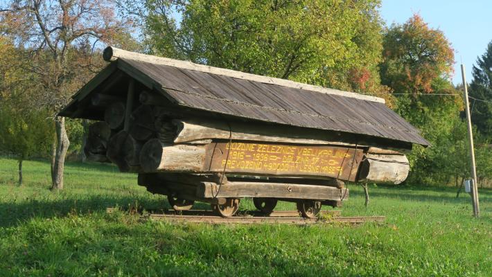Vagonček za prevoz lesa